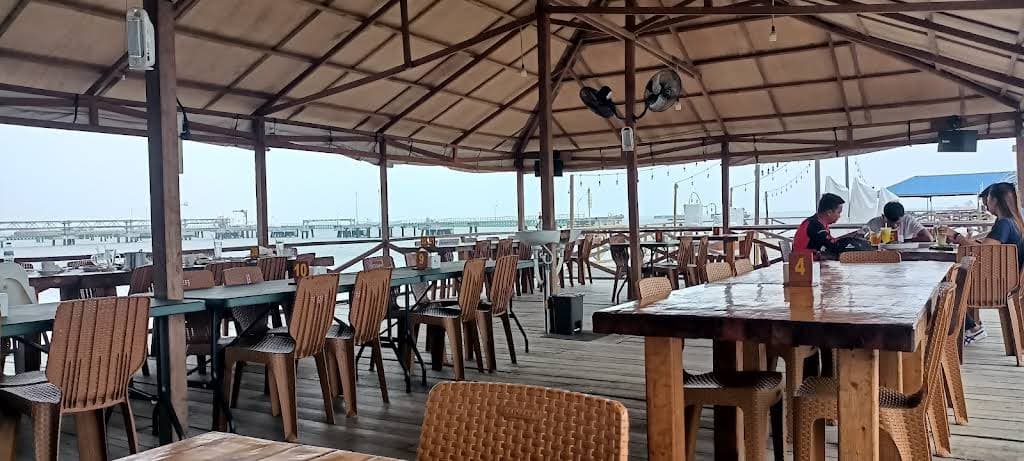 Kampoeng Nelayan Resto thumbnail 27