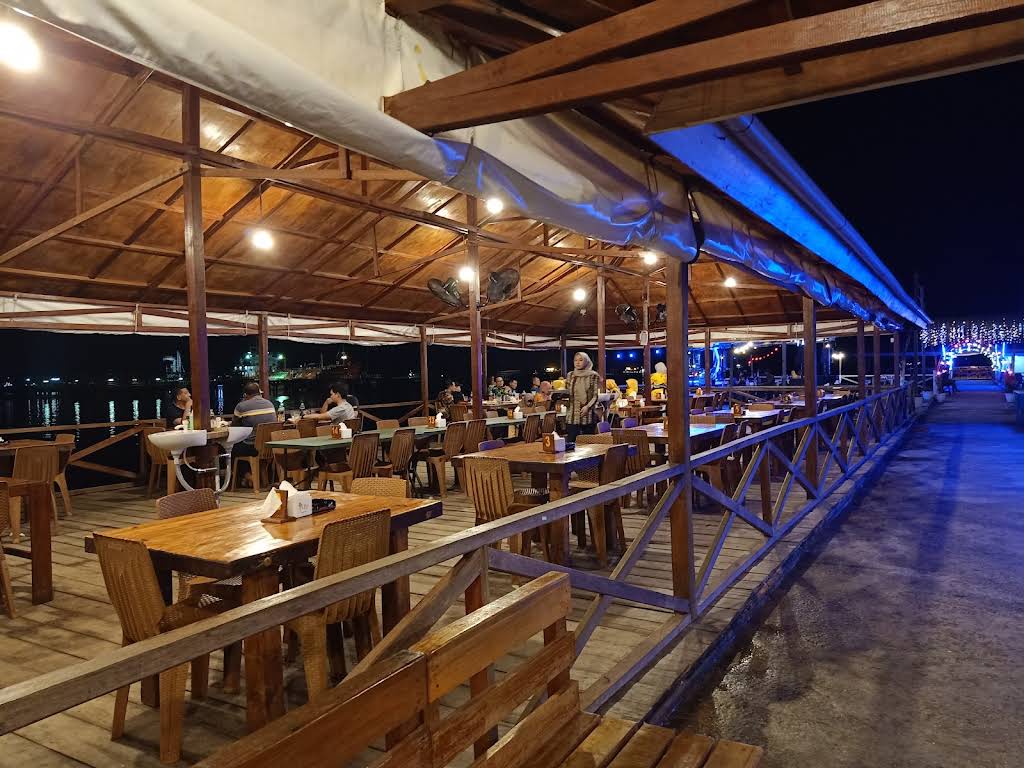Kampoeng Nelayan Resto thumbnail 55