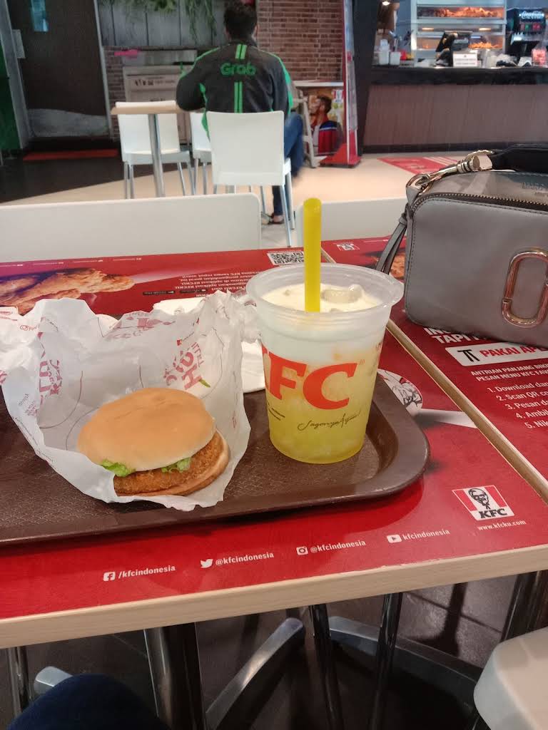 KFC - Ramayana Dumai thumbnail 9