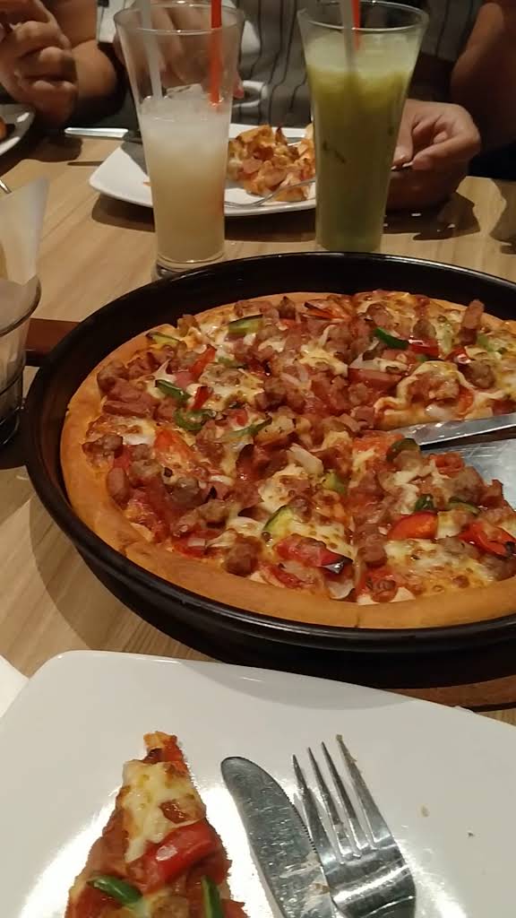 Pizza Hut Restoran thumbnail 11