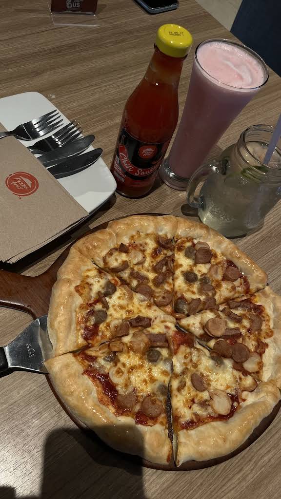 Pizza Hut Restoran thumbnail 26