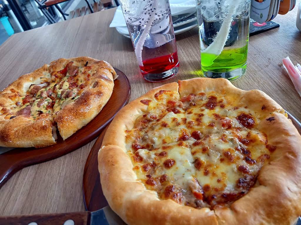 Pizza Hut Restoran thumbnail 47