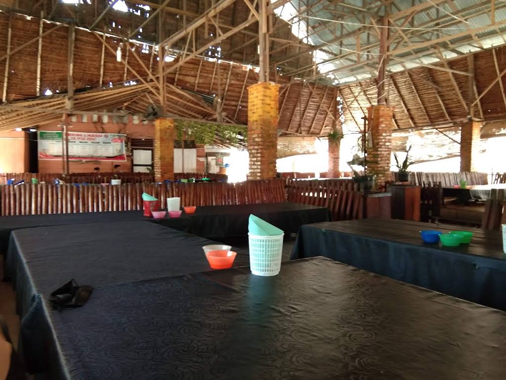 RM Pondok Kayu Resto thumbnail 5