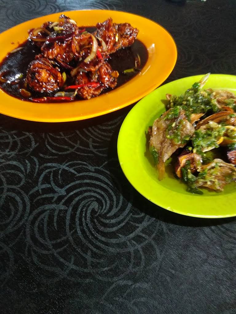 RM Pondok Kayu Resto thumbnail 7