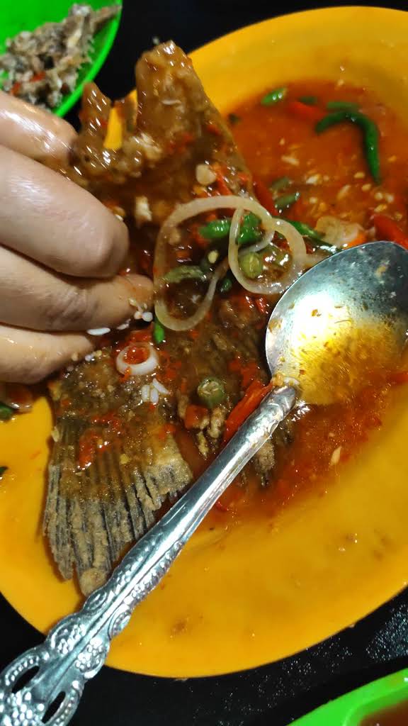RM Pondok Kayu Resto thumbnail 20