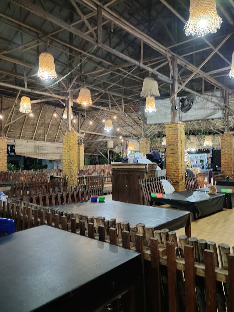 RM Pondok Kayu Resto thumbnail 23