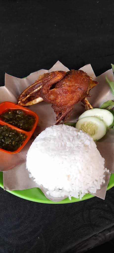 RM Pondok Kayu Resto thumbnail 26