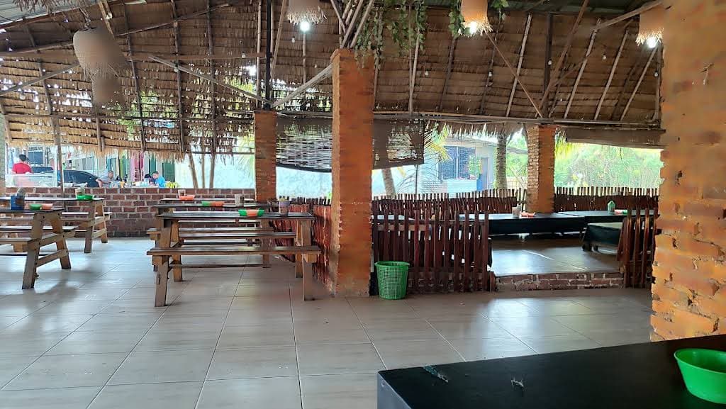 RM Pondok Kayu Resto thumbnail 35