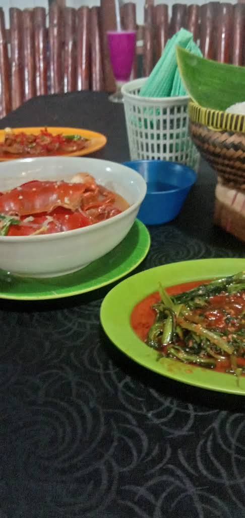 RM Pondok Kayu Resto thumbnail 40