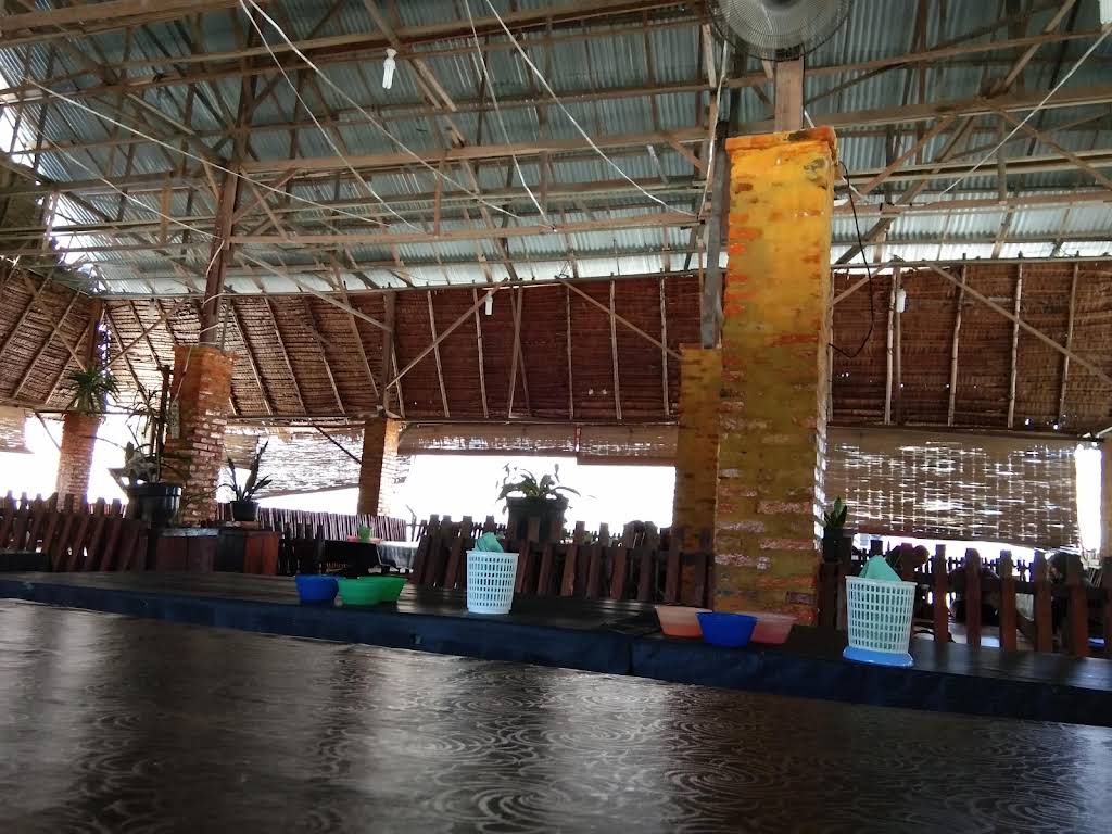 RM Pondok Kayu Resto thumbnail 53