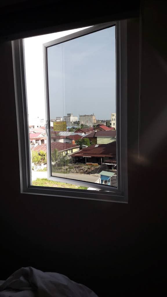 Aira Hotel Dumai thumbnail 19