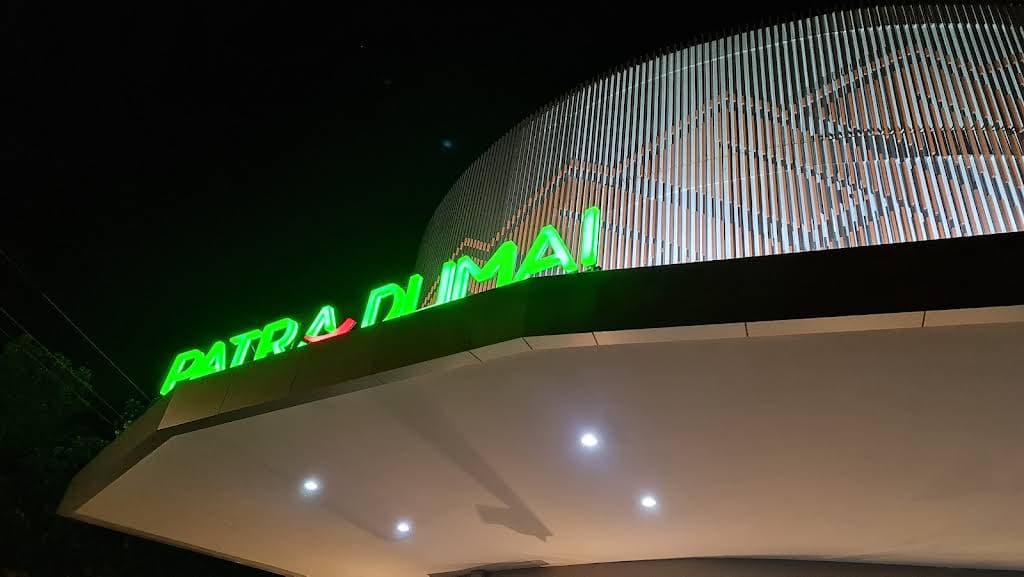 Patra Dumai Hotel thumbnail 65