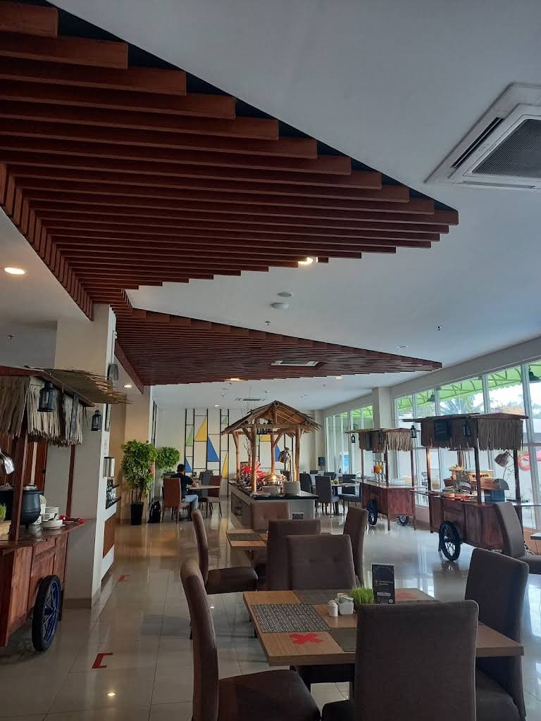 Patra Dumai Hotel thumbnail 85