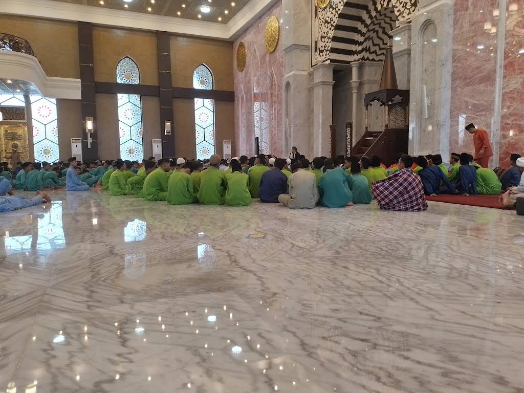 Dumai Islamic Center - Masjid Agung Habiburrahman thumbnail 28