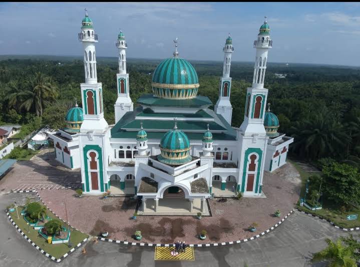 Masjid Agung Al Mannan Dumai thumbnail 13