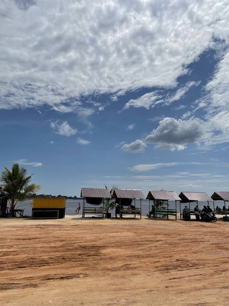 Pantai Koneng thumbnail 5