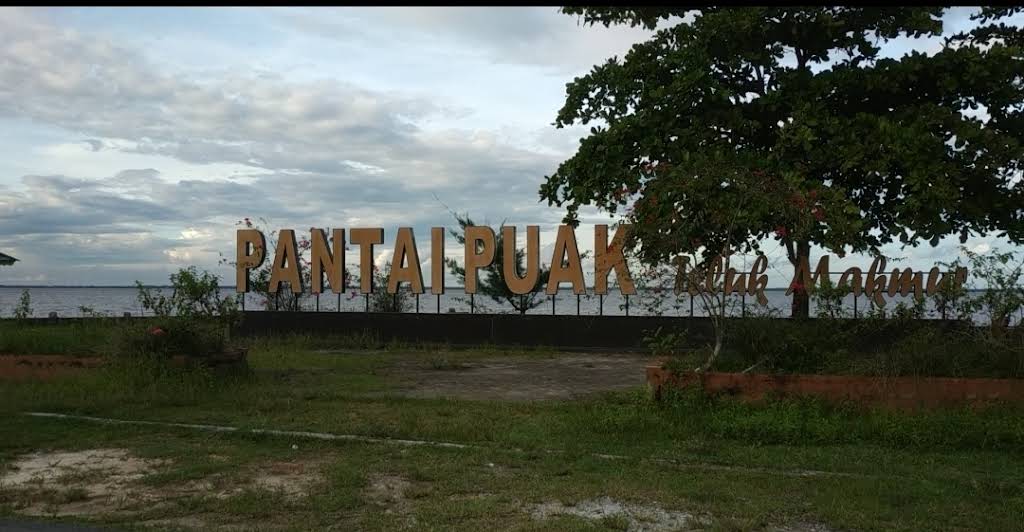 Pantai Puak Teluk Makmur thumbnail 3